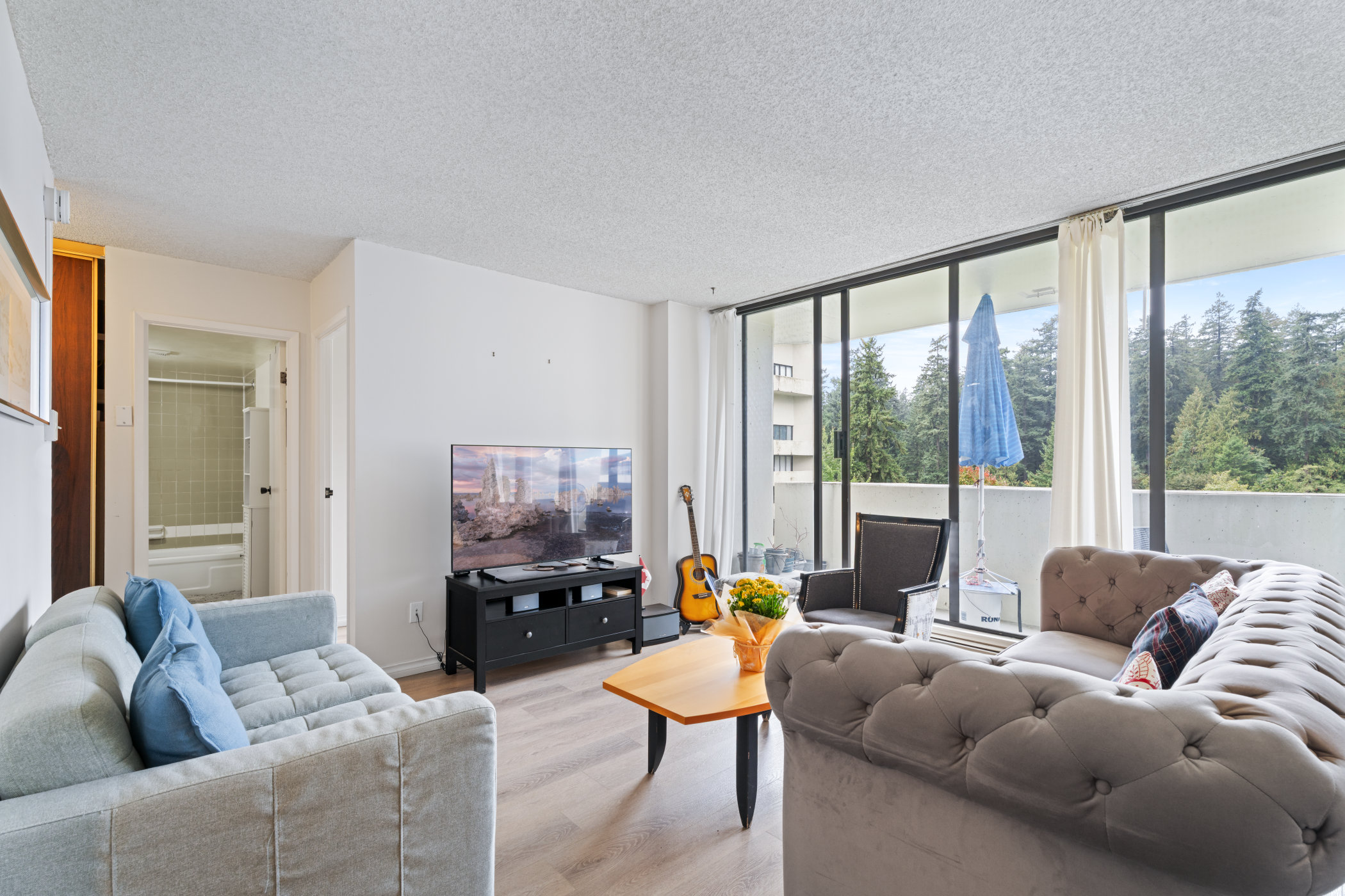 #706 – 4300 Mayberry Street